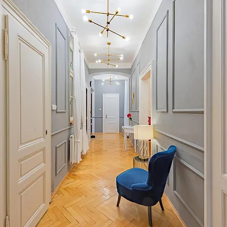 Appartement Colorful Wenceslas Square Praag