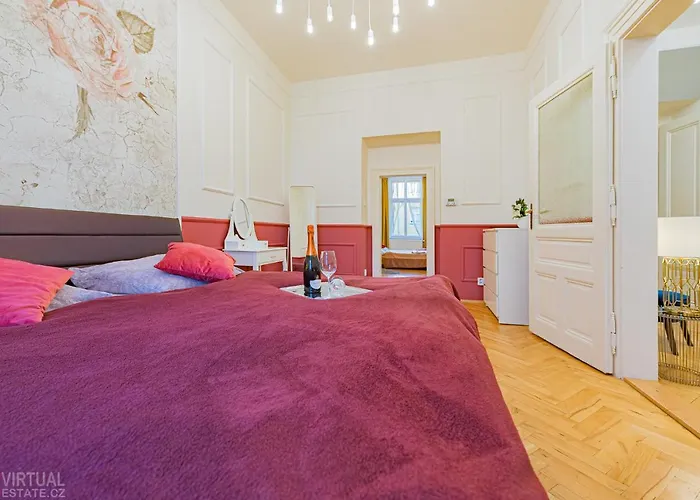Colorful Wenceslas Square Appartement