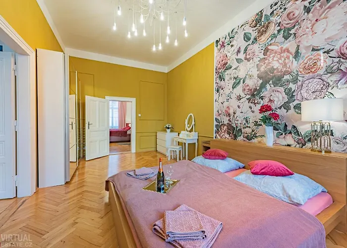 Colorful Wenceslas Square Appartement